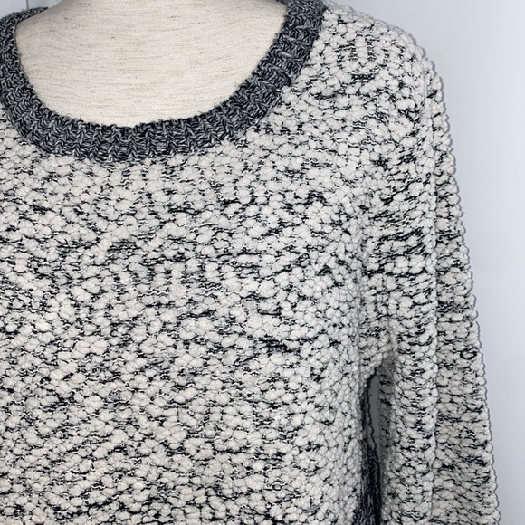 Hippie Love Sweater Size M - Picture 4 of 9